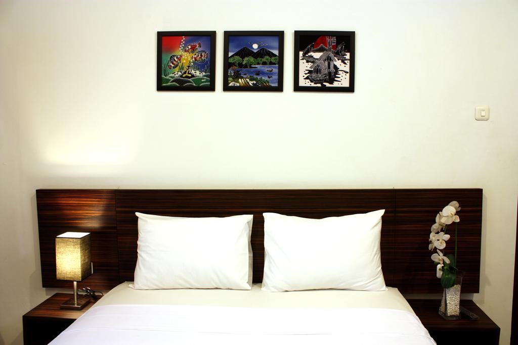 Grand Marto Hotel Yogyakarta Esterno foto