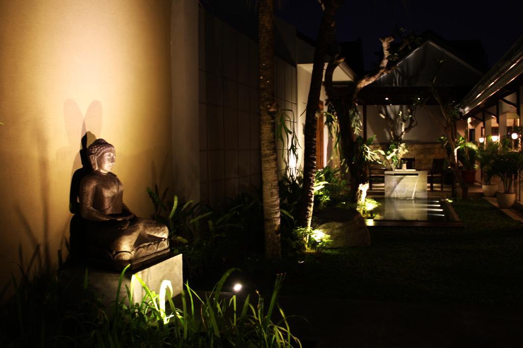 Grand Marto Hotel Yogyakarta Esterno foto